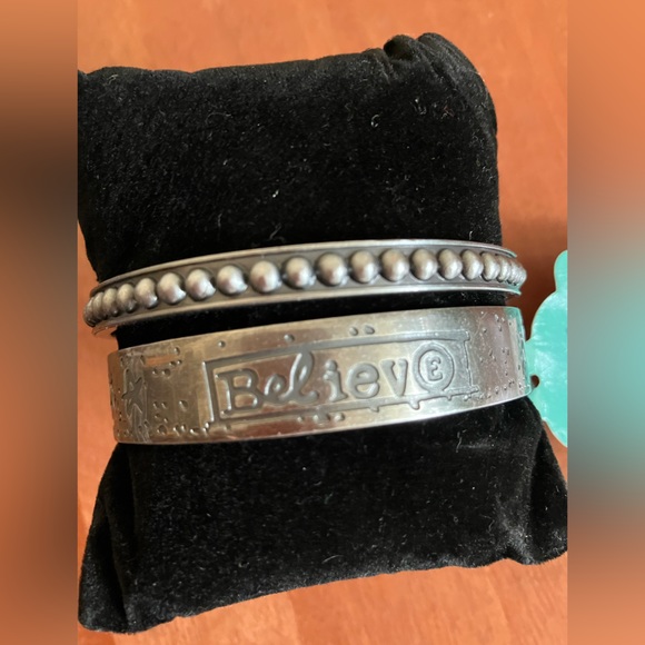 Kelly Rae Roberts Message Bangle Set - Picture 3 of 6